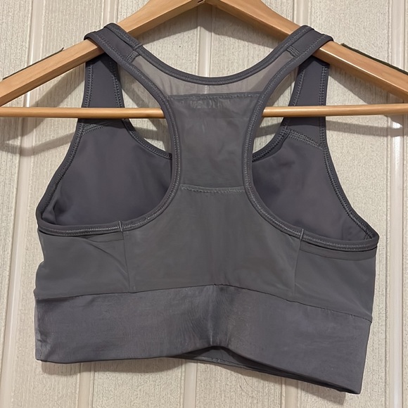 Nike Sports Bra! - Picture 2 of 6